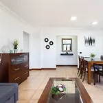Home2book Family With Jacuzzi In